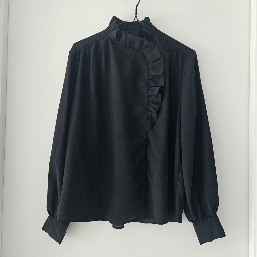 RW&CO Black Ruffled Mandarin Collar Blouse